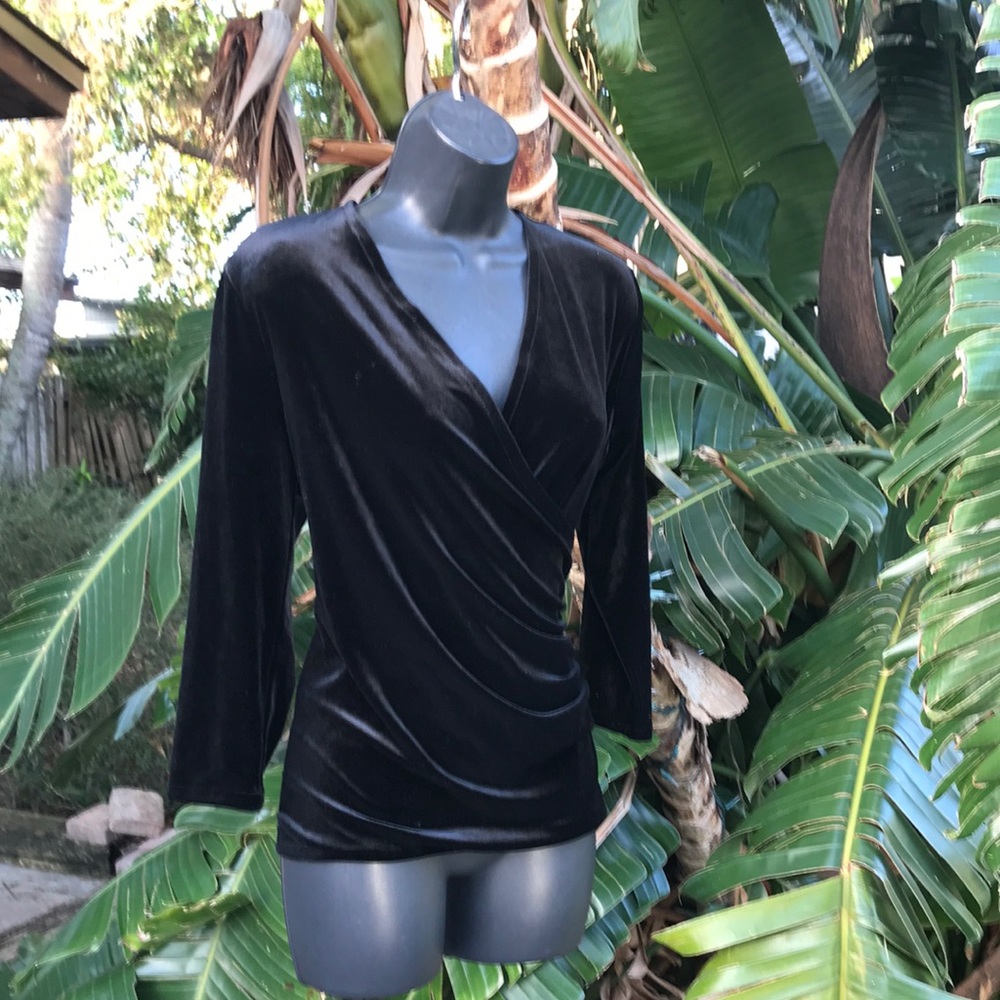 Vintage arche velvet wrap top evening
